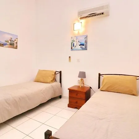 Holiday home Lefkon *